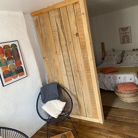 La Maison Du Commandeur Maine-de-Boixe Exteriör bild
